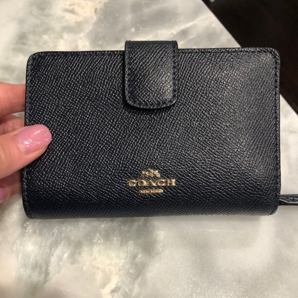 COACH Leather Medium Corner Zip Wallet - Midnight (Navy)